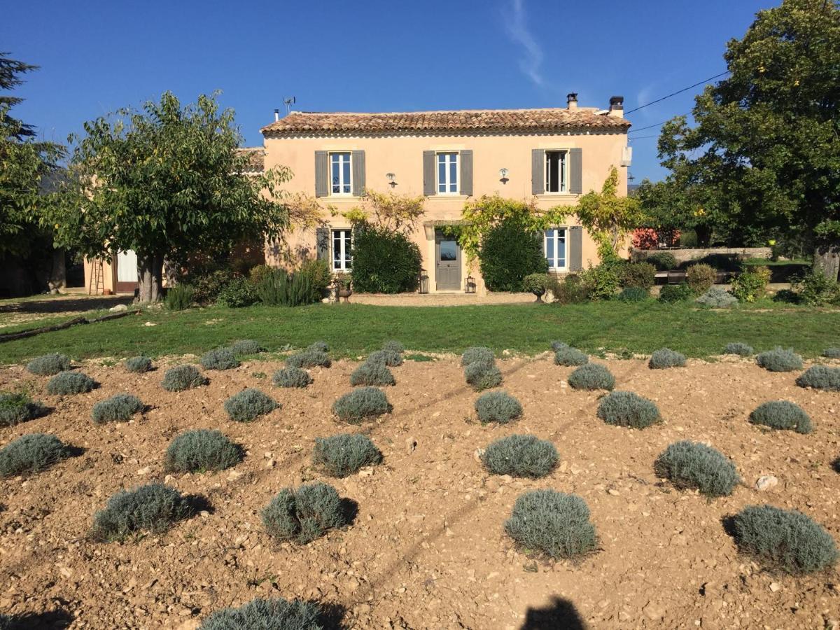 Le Vieux Portail Bed and Breakfast Saint-Saturnin-d'Apt Eksteriør billede